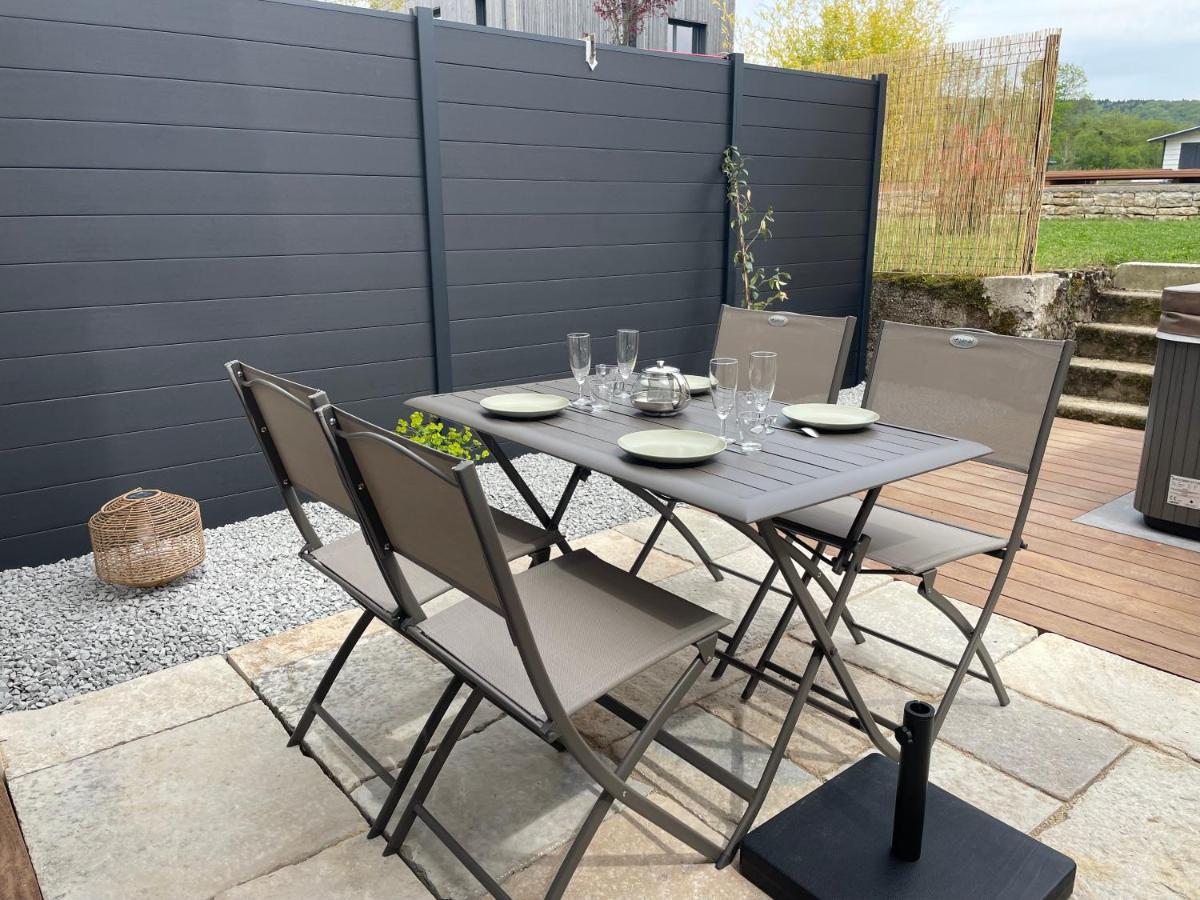 Sejour Detente - Appart'Hotel N 1 Avec Jaccuzi, Piscine Et Petit-Dejeuner Chouzelot Exterior foto